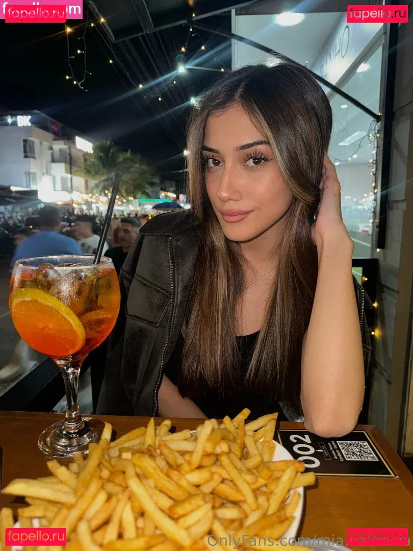 Mia Valencia Onlyfans Photo Gallery 