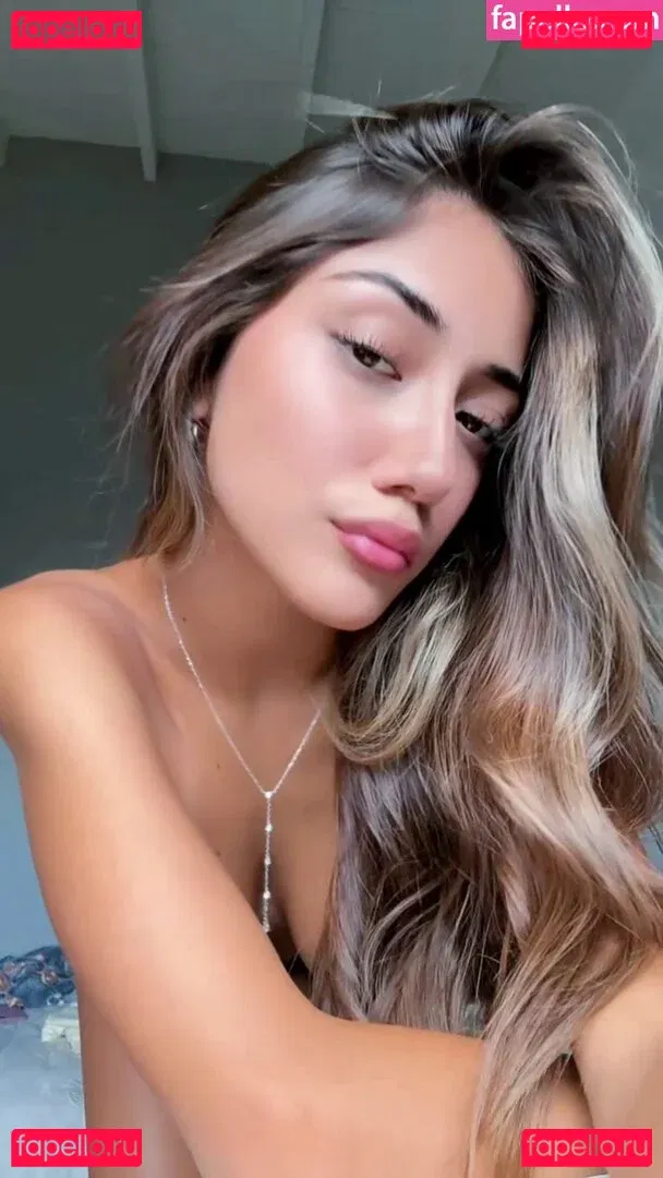 Mia Valencia Onlyfans Photo Gallery 