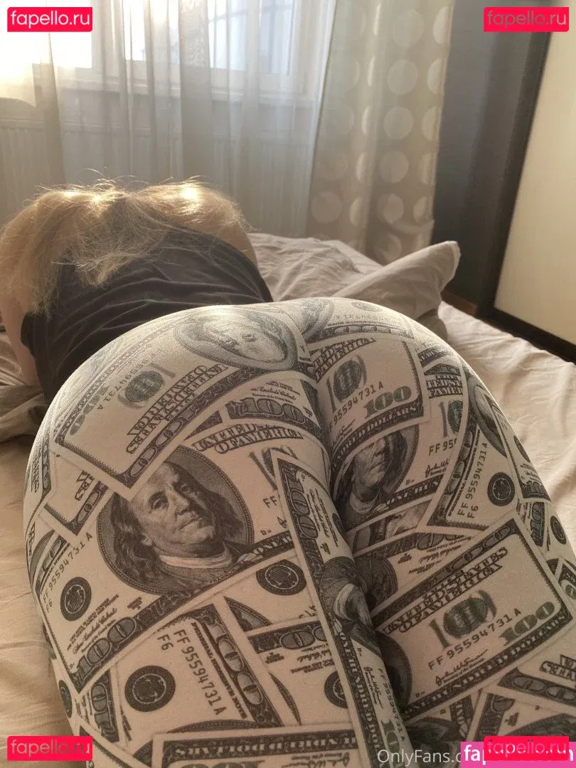 Booty ass Onlyfans Photo Gallery 