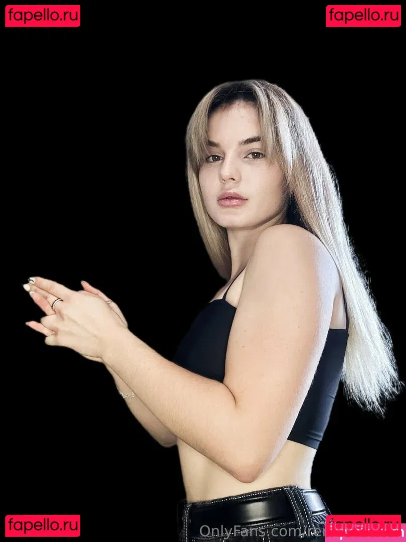 missmalou__ Onlyfans Photo Gallery 