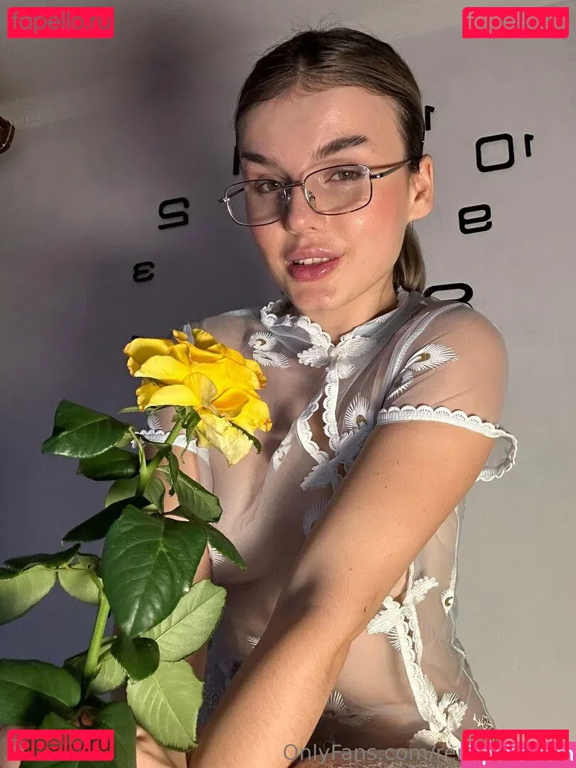 missmalou__ Onlyfans Photo Gallery 