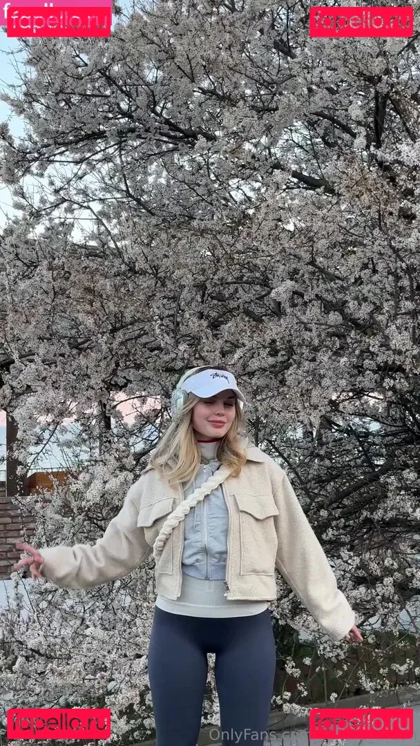 missmalou__ Onlyfans Photo Gallery 