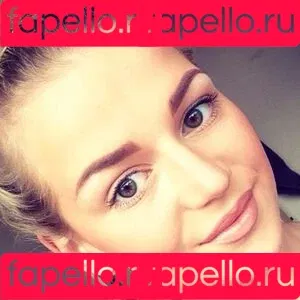 Holly Eriksson Onlyfans Photo Gallery 