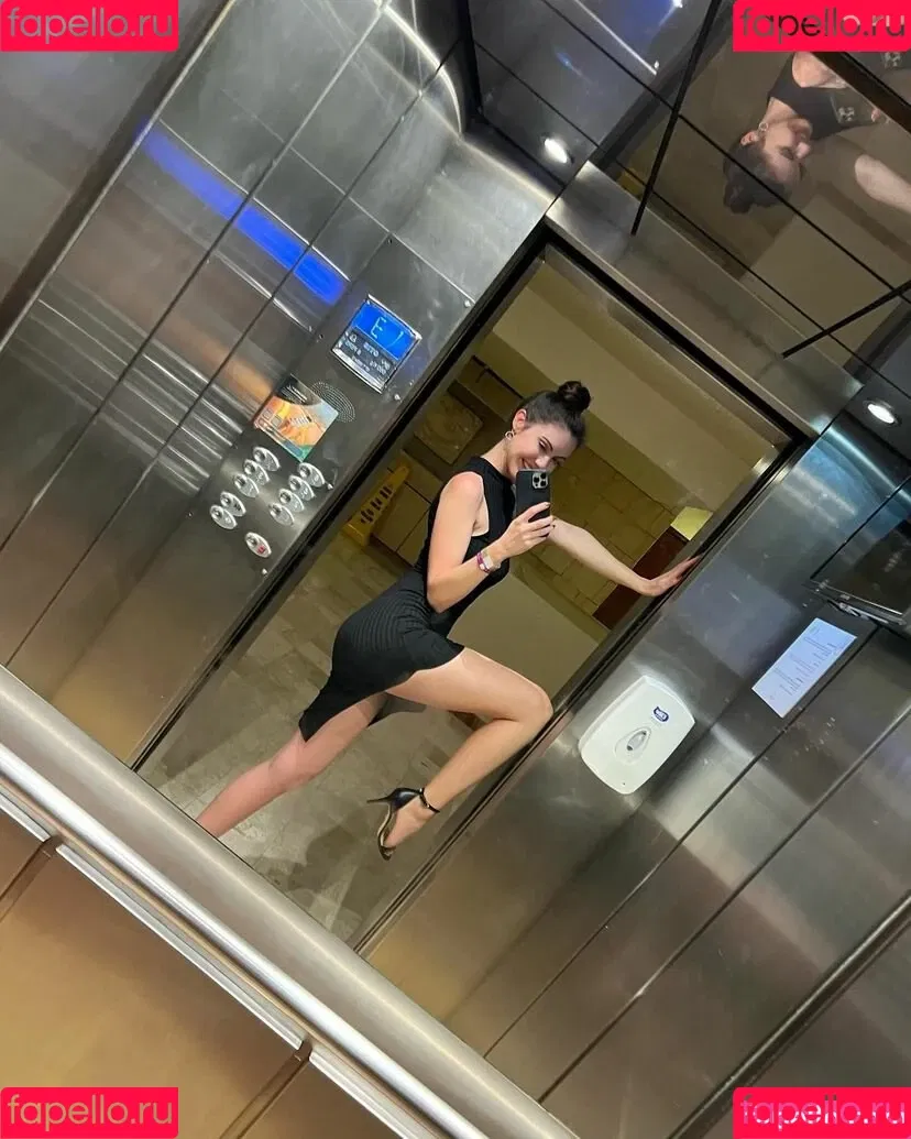 Ellie James Onlyfans Photo Gallery 