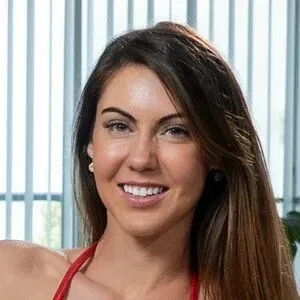 Ellie James Onlyfans Photo Gallery 