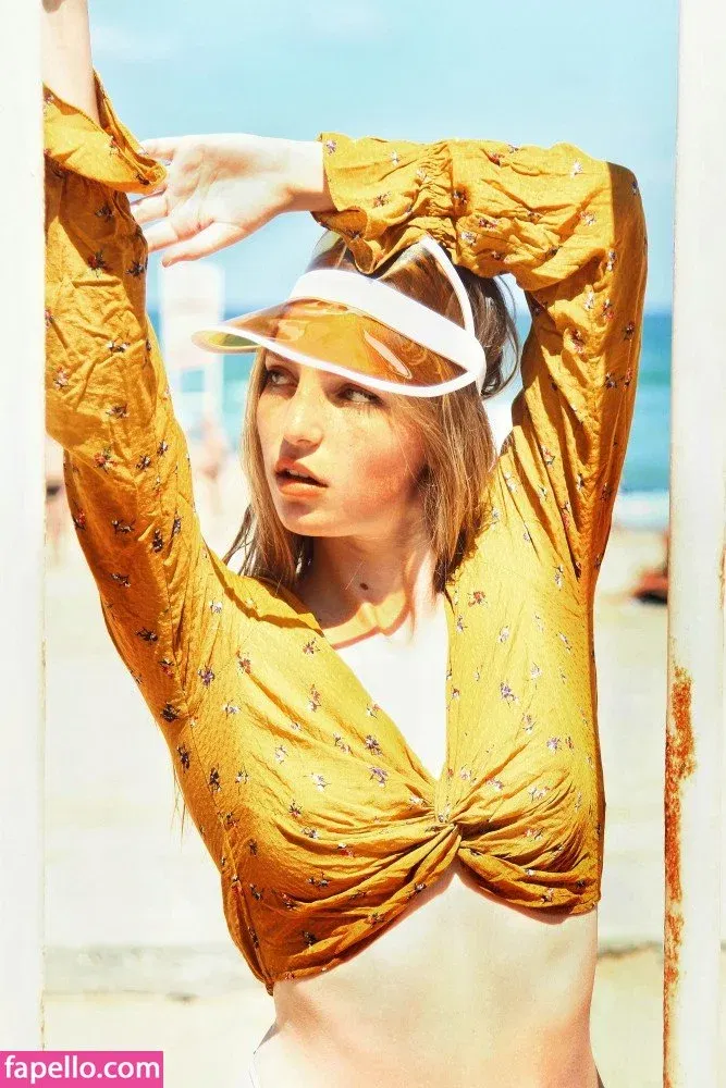 Maya Peled Onlyfans Photo Gallery 