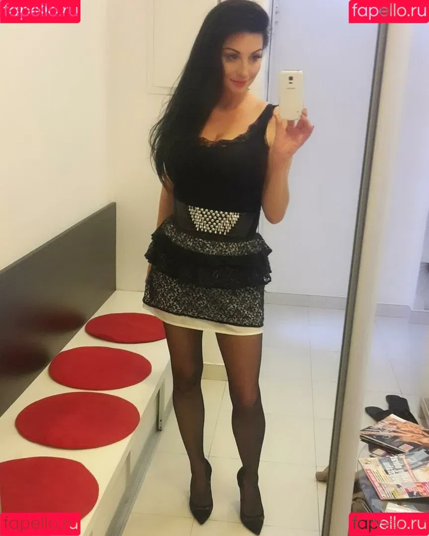 Rita Kyslinger Onlyfans Photo Gallery 