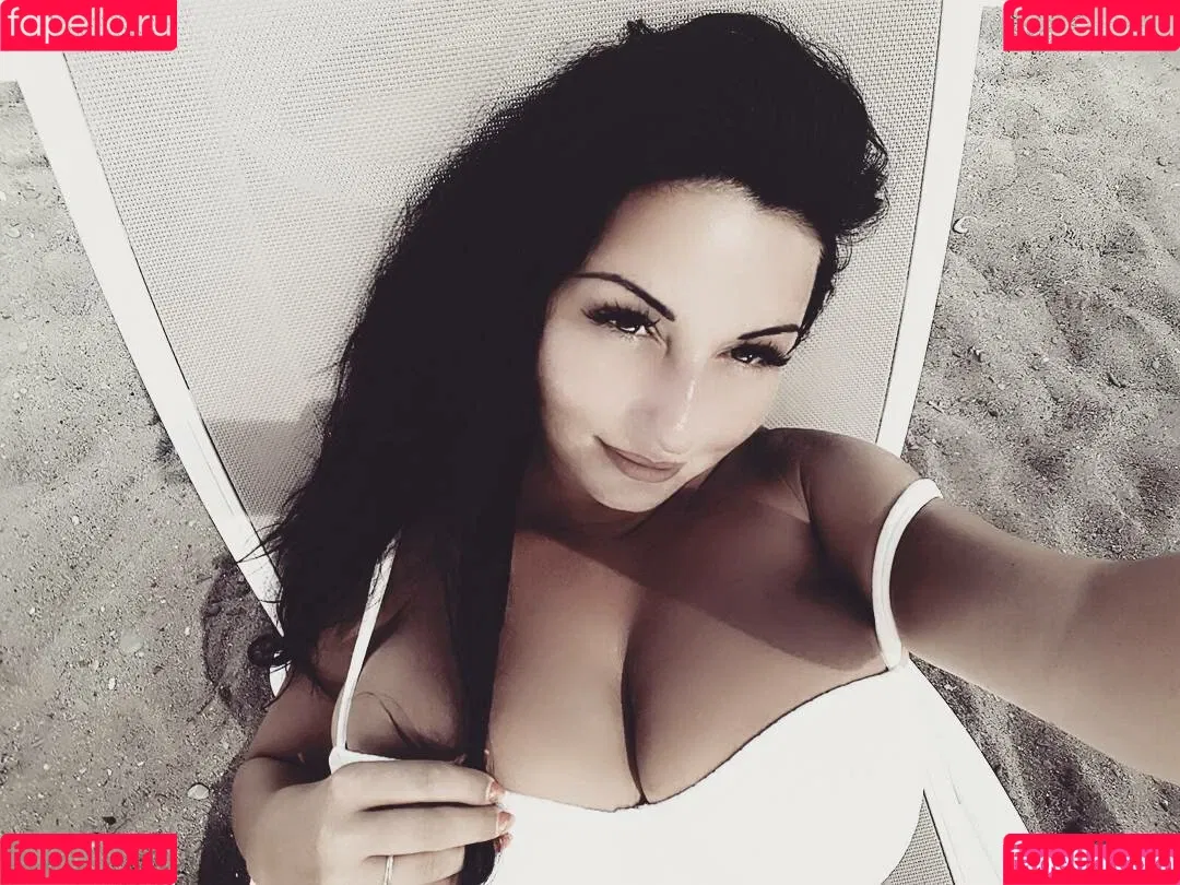 Rita Kyslinger Onlyfans Photo Gallery 