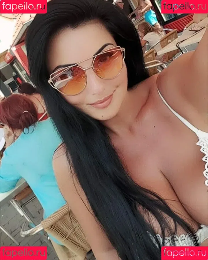 Rita Kyslinger Onlyfans Photo Gallery 