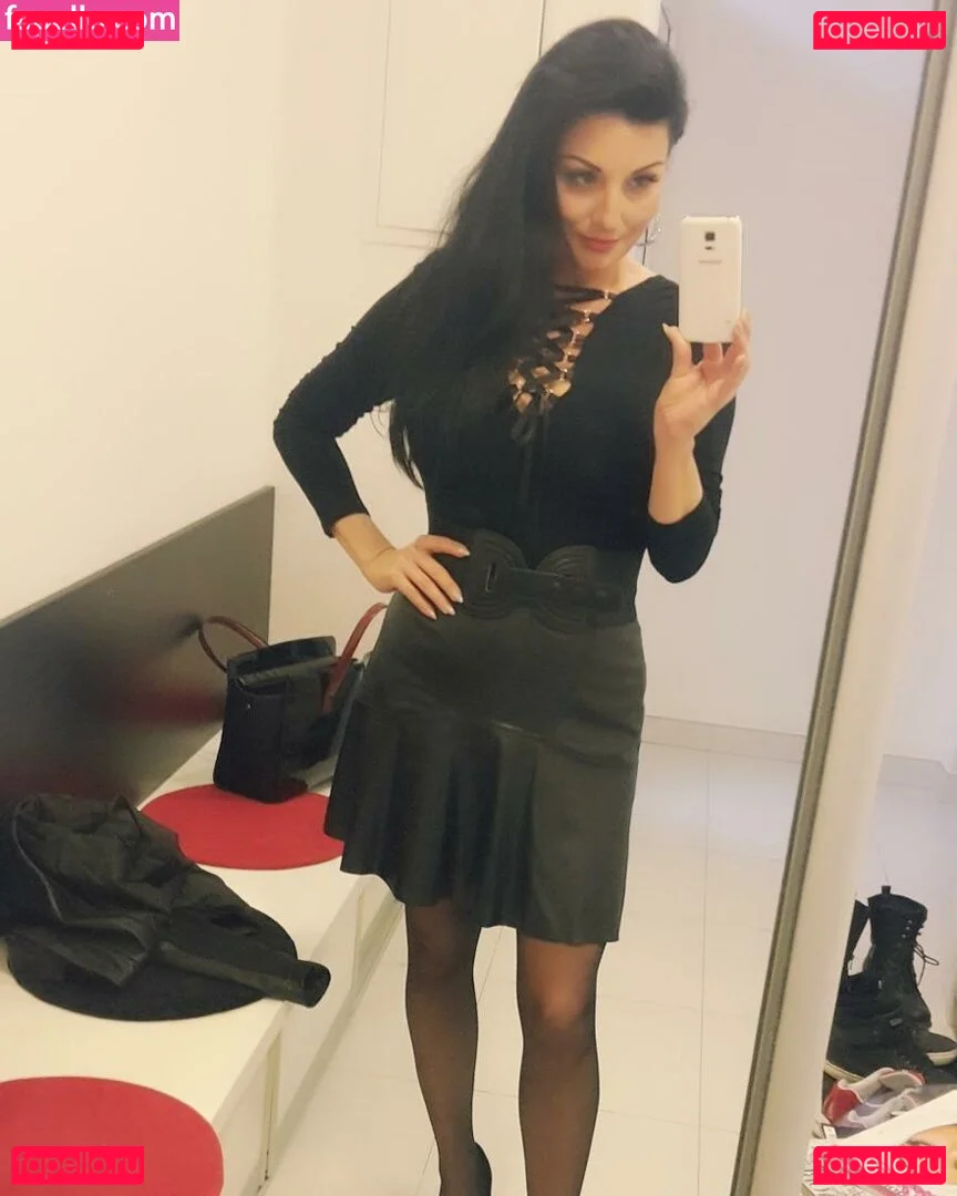 Rita Kyslinger Onlyfans Photo Gallery 