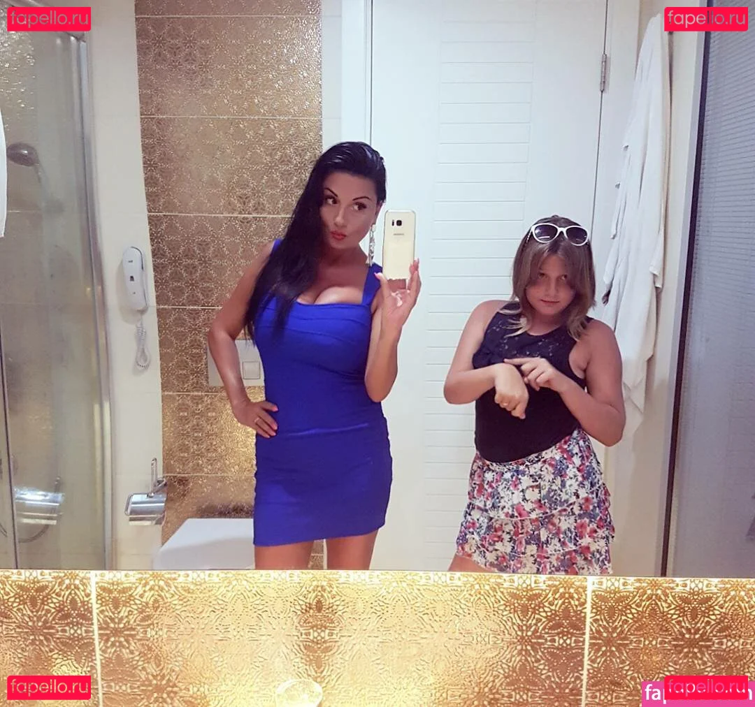 Rita Kyslinger Onlyfans Photo Gallery 