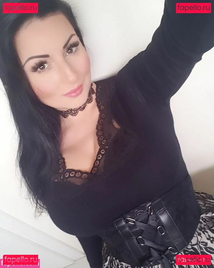 Rita Kyslinger Onlyfans Photo Gallery 