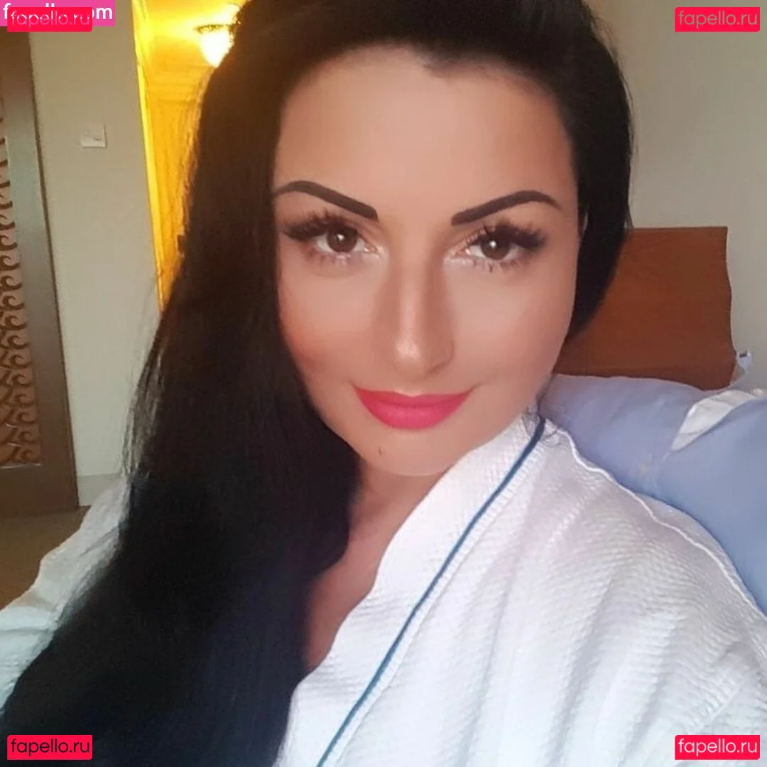 Rita Kyslinger Onlyfans Photo Gallery 