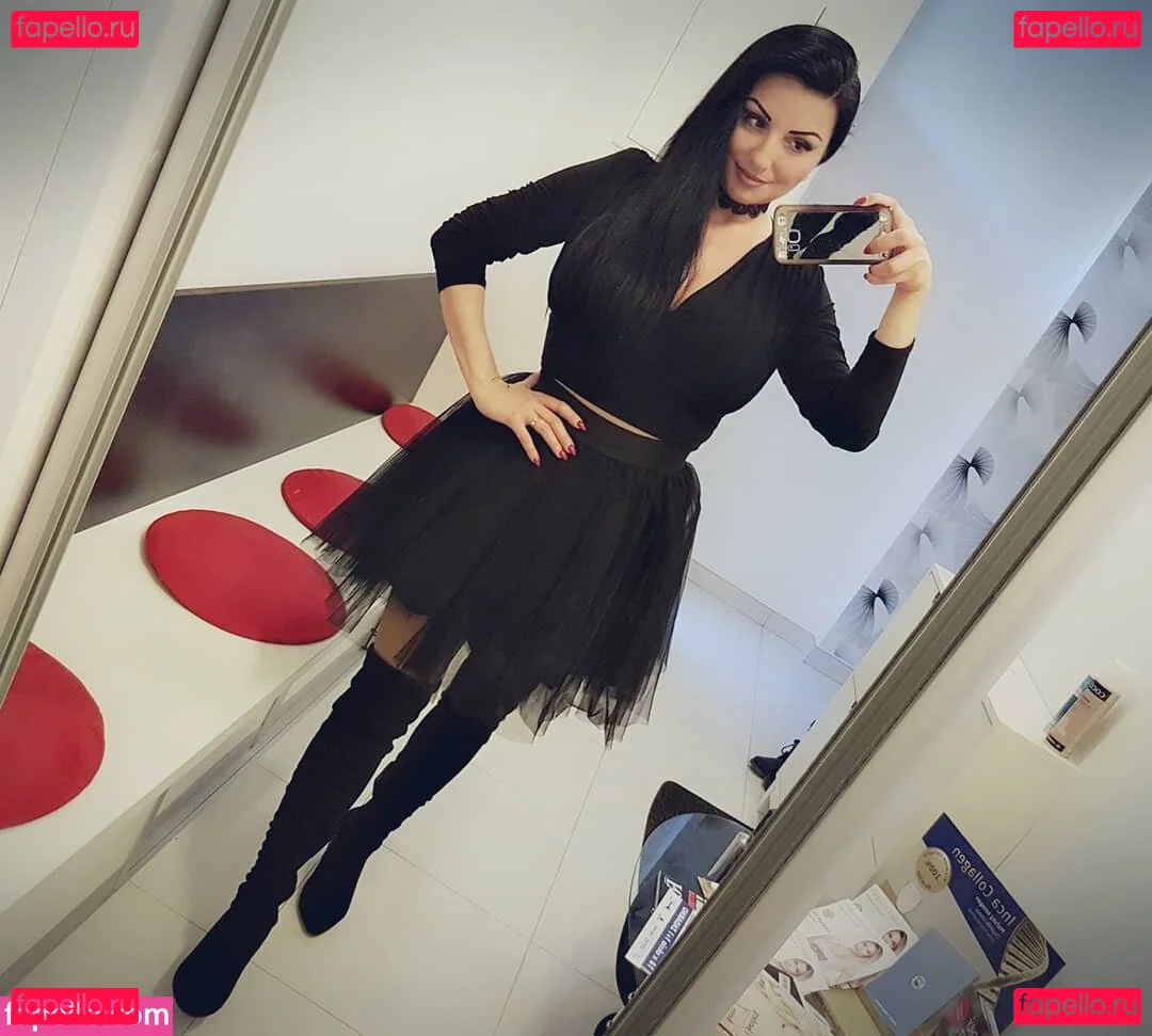 Rita Kyslinger Onlyfans Photo Gallery 