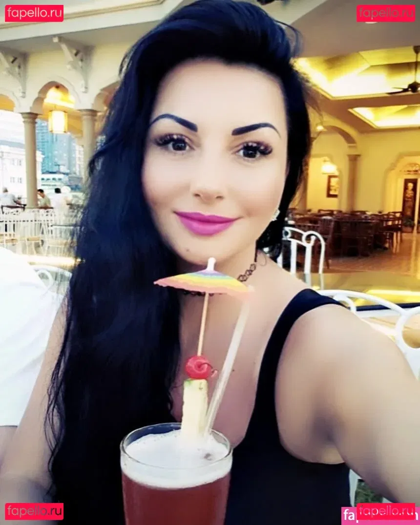 Rita Kyslinger Onlyfans Photo Gallery 