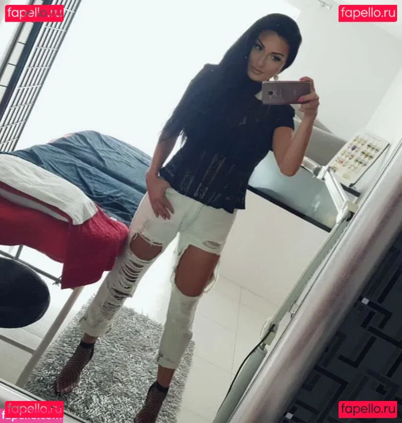 Rita Kyslinger Onlyfans Photo Gallery 