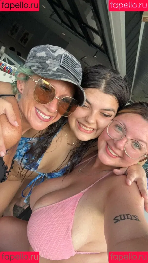 Hayley L Onlyfans Photo Gallery 