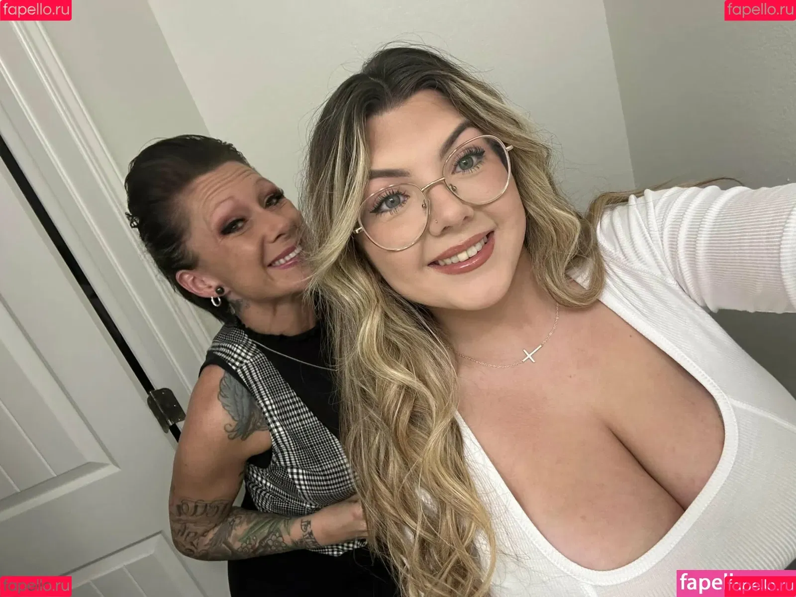 Hayley L Onlyfans Photo Gallery 