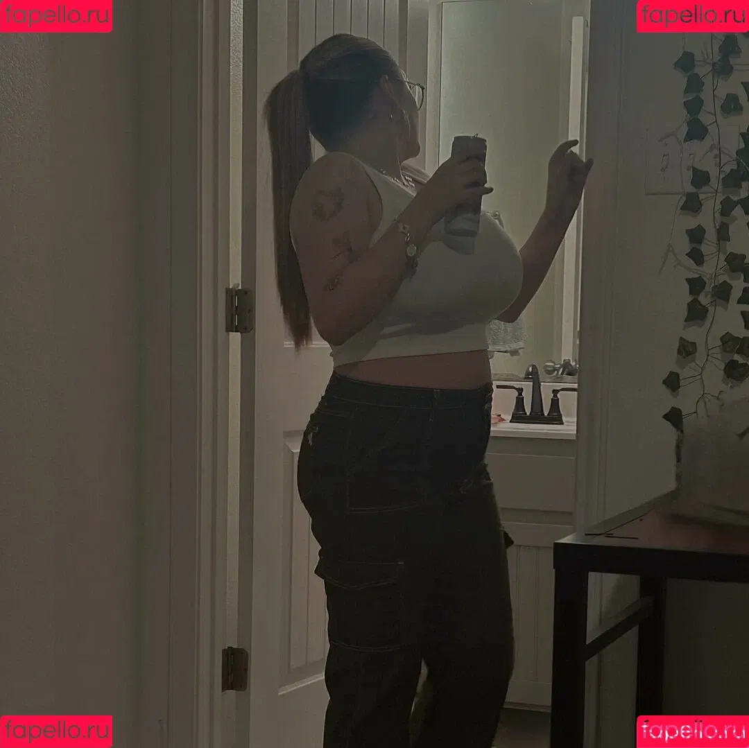 Hayley L Onlyfans Photo Gallery 