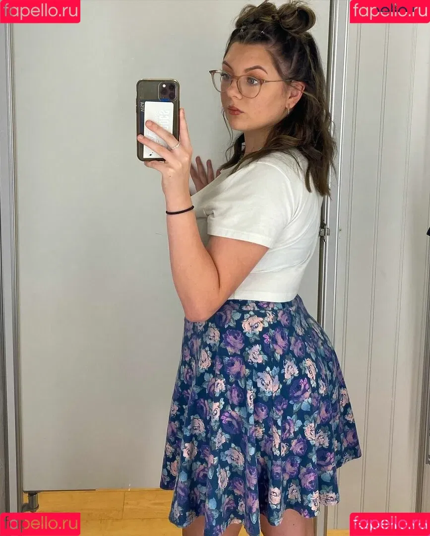 Hayley L Onlyfans Photo Gallery 