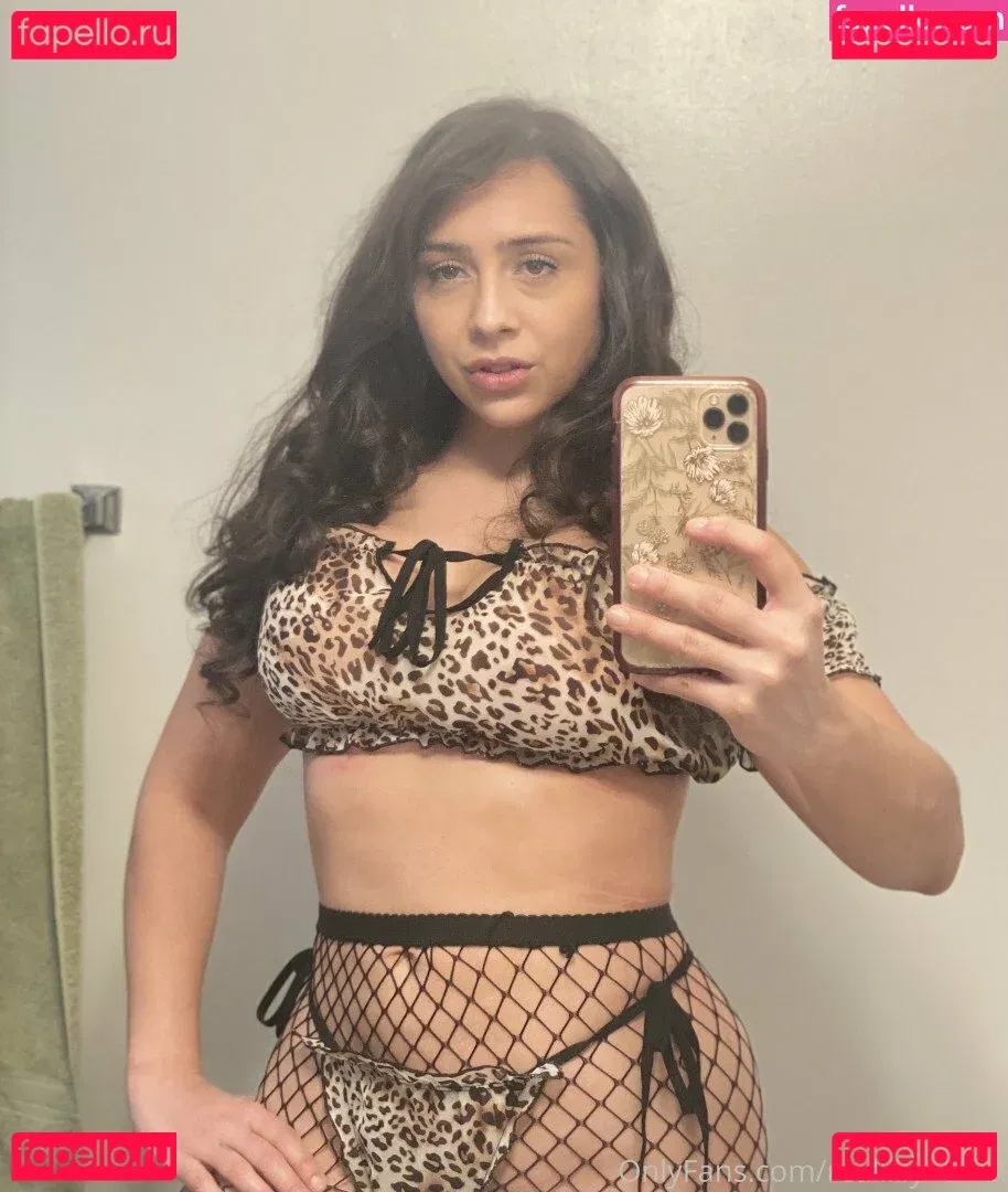 Hayley L Onlyfans Photo Gallery 