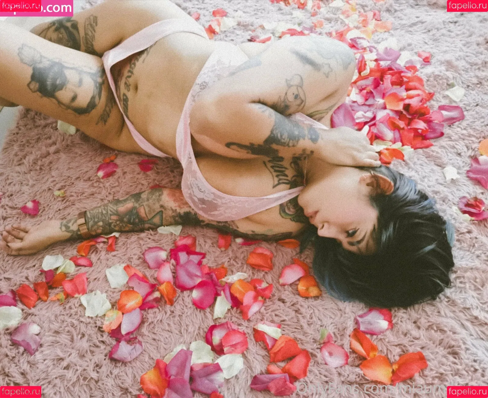 miaumiloucb Onlyfans Photo Gallery 