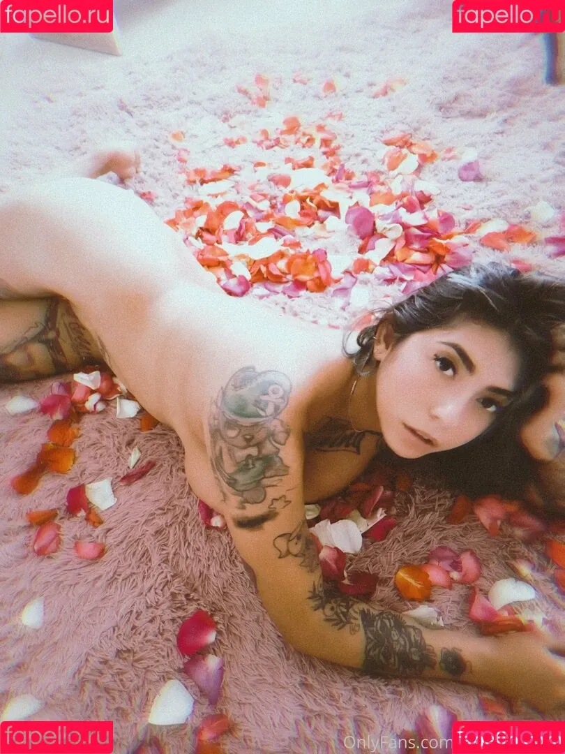 miaumiloucb Onlyfans Photo Gallery 