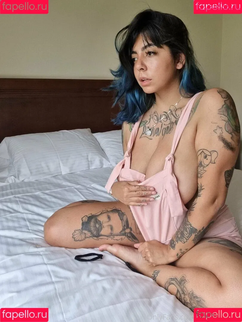 miaumiloucb Onlyfans Photo Gallery 
