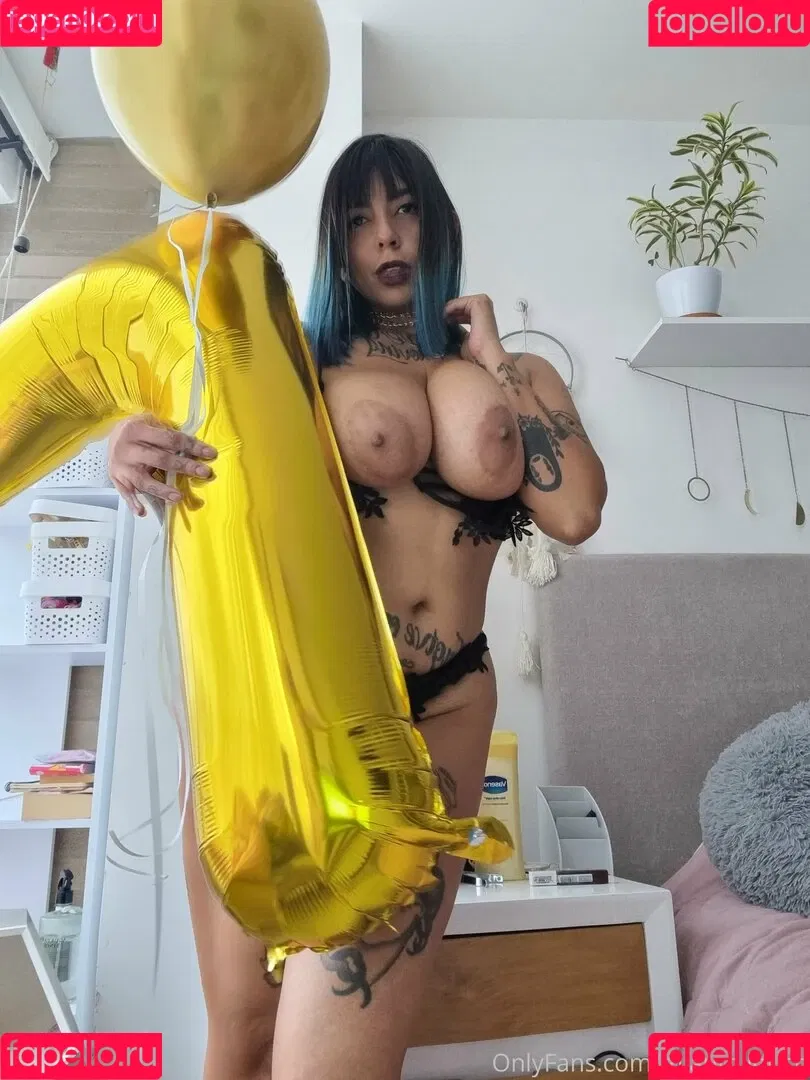 miaumiloucb Onlyfans Photo Gallery 