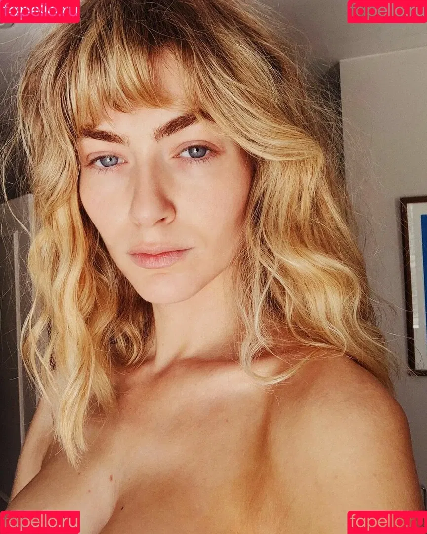 Eve Delf Onlyfans Photo Gallery 