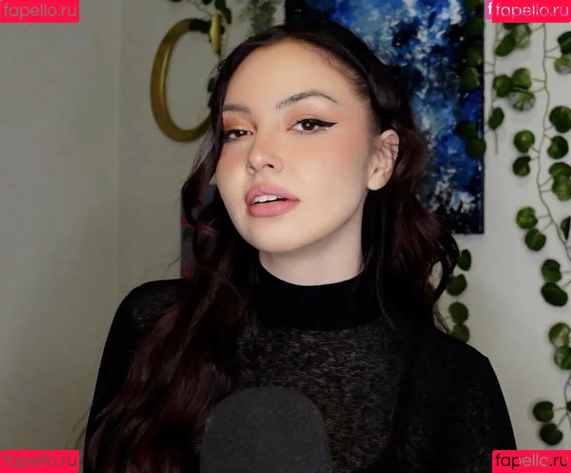 Quantum ASMR Onlyfans Photo Gallery 