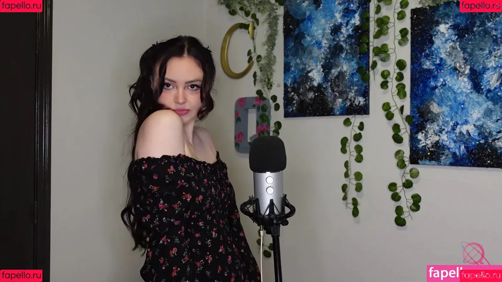 Quantum ASMR Onlyfans Photo Gallery 