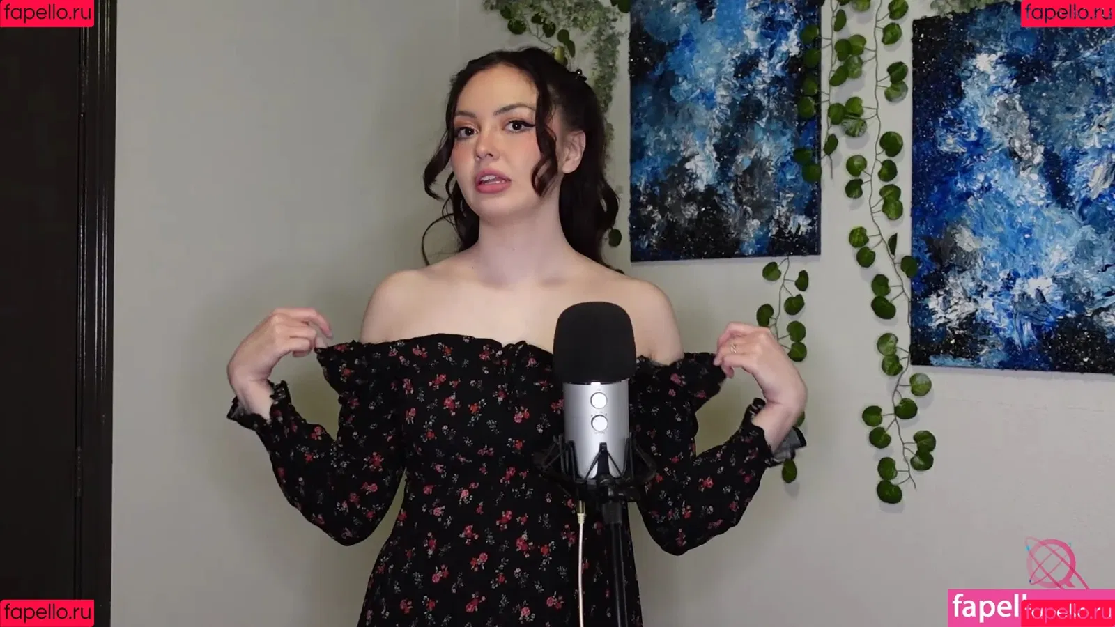Quantum ASMR Onlyfans Photo Gallery 