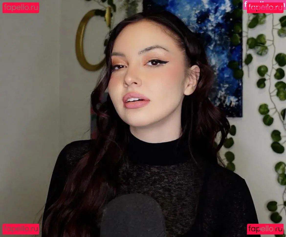 Quantum ASMR Onlyfans Photo Gallery 