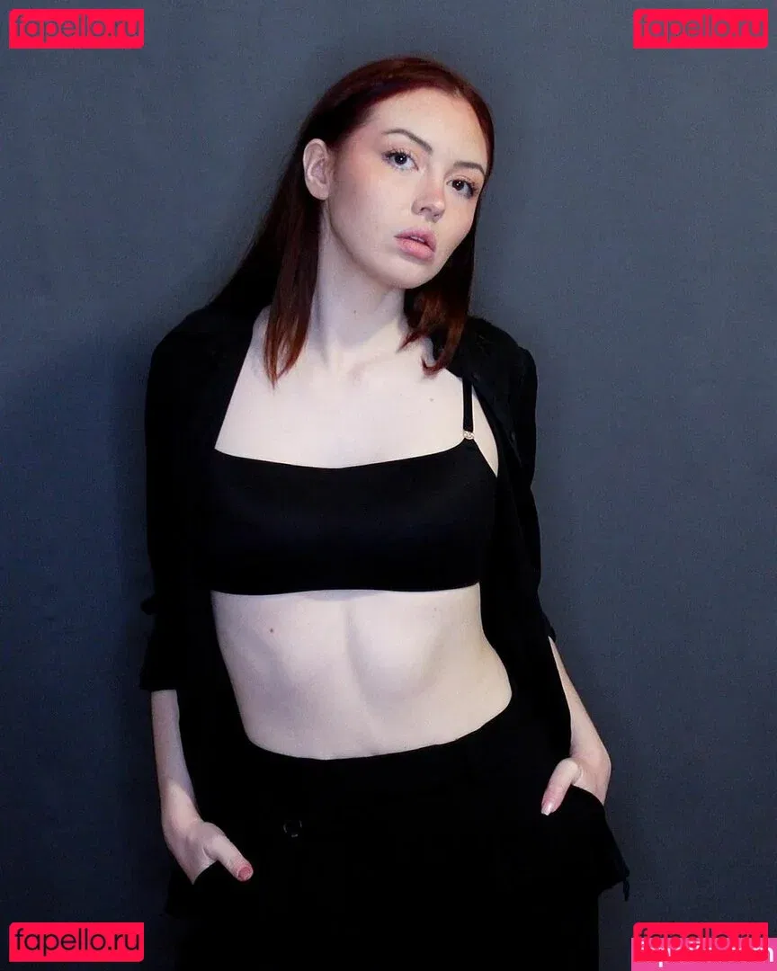 Quantum ASMR Onlyfans Photo Gallery 