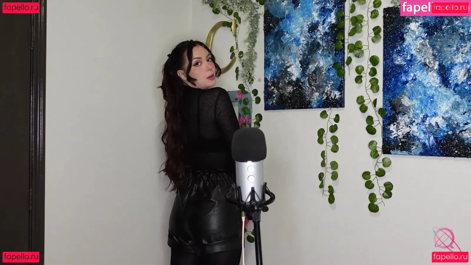 Quantum ASMR Onlyfans Photo Gallery 