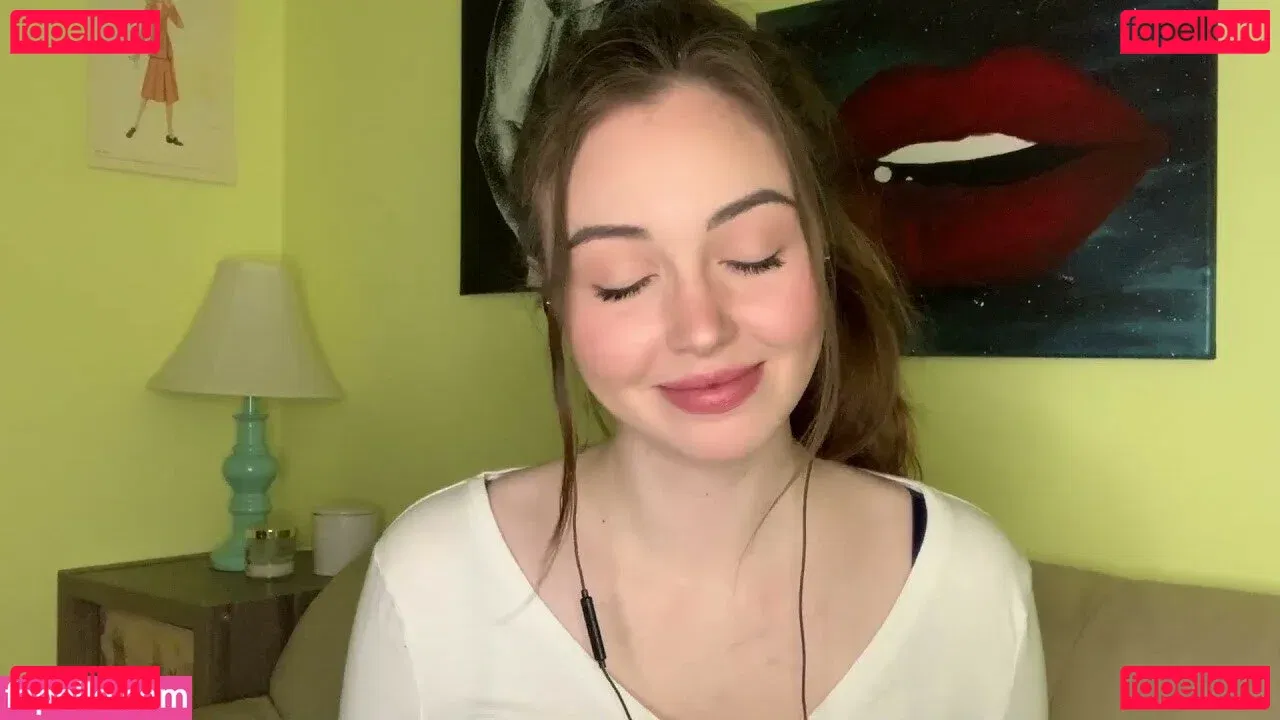 Quantum ASMR Onlyfans Photo Gallery 