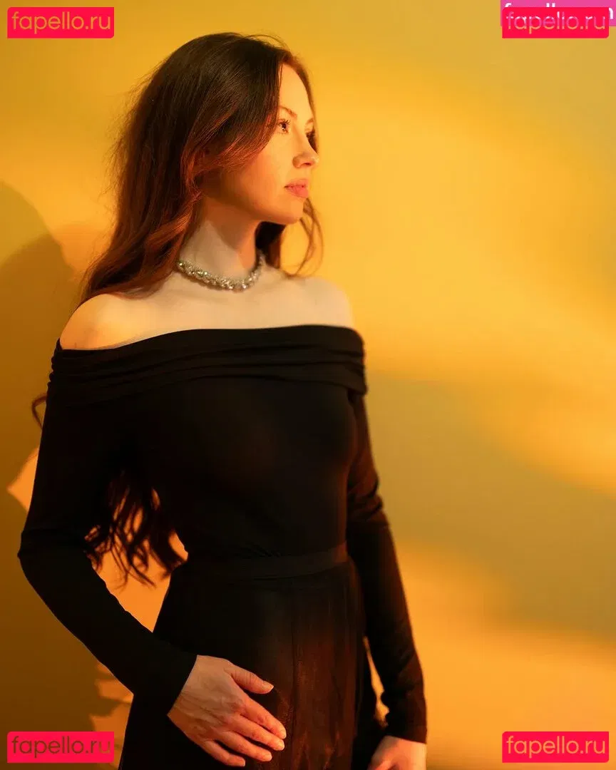 Quantum ASMR Onlyfans Photo Gallery 