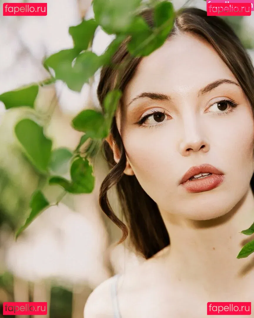 Quantum ASMR Onlyfans Photo Gallery 