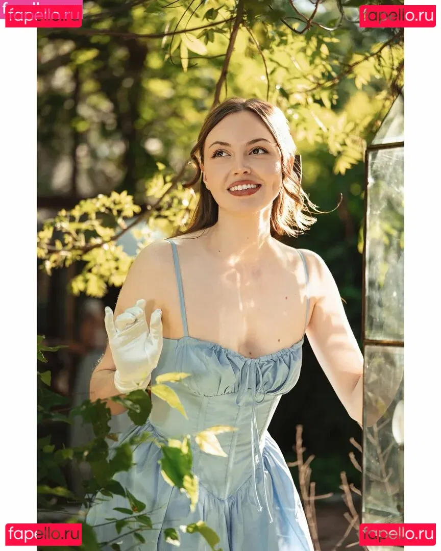 Quantum ASMR Onlyfans Photo Gallery 