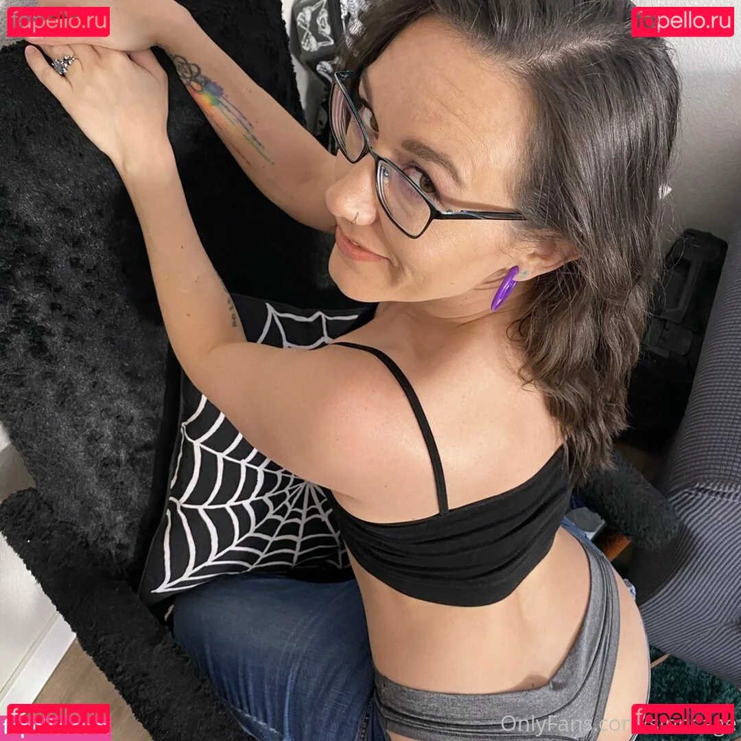 Sinn Sage Onlyfans Photo Gallery 