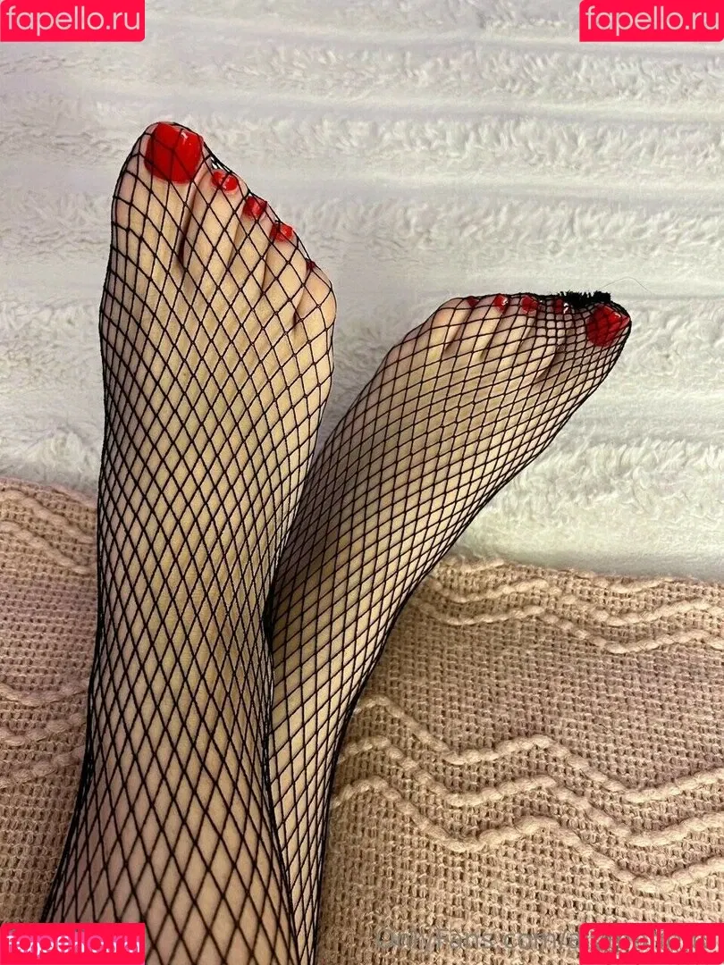alymariedv Onlyfans Photo Gallery 