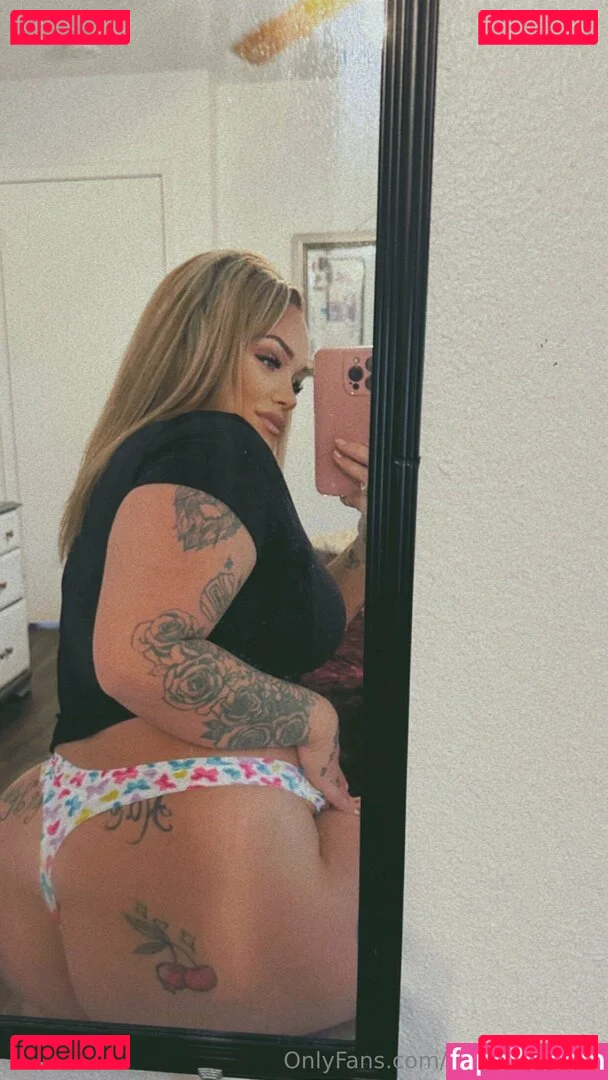 bratzbabyy94 Onlyfans Photo Gallery 