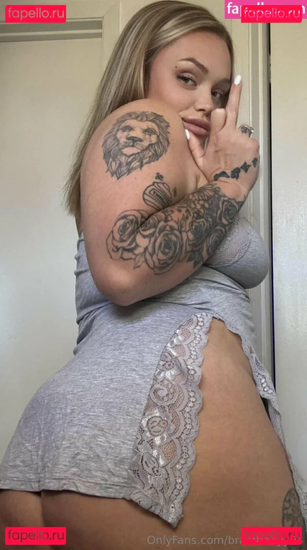 bratzbabyy94 Onlyfans Photo Gallery 