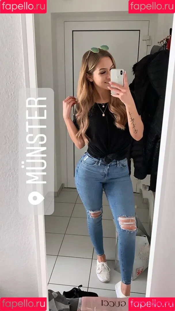 Lisa_srmst Onlyfans Photo Gallery 