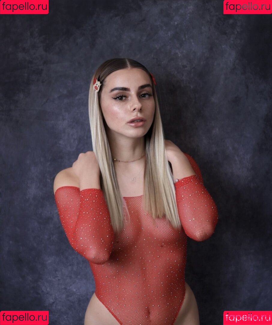 Yourname Onlyfans Photo Gallery 