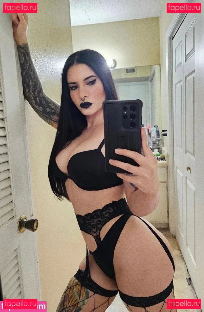 Cleopatra Bloodqueen Onlyfans Photo Gallery 