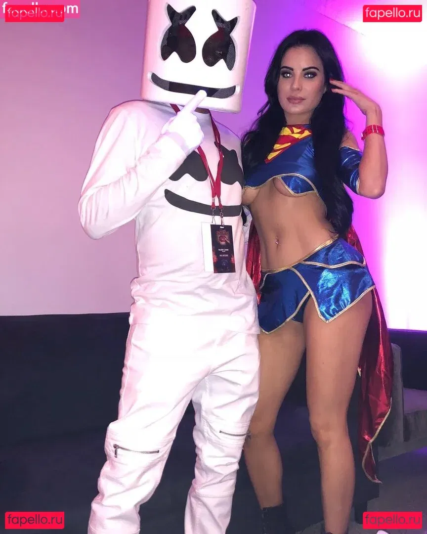 Carla Howe Onlyfans Photo Gallery 