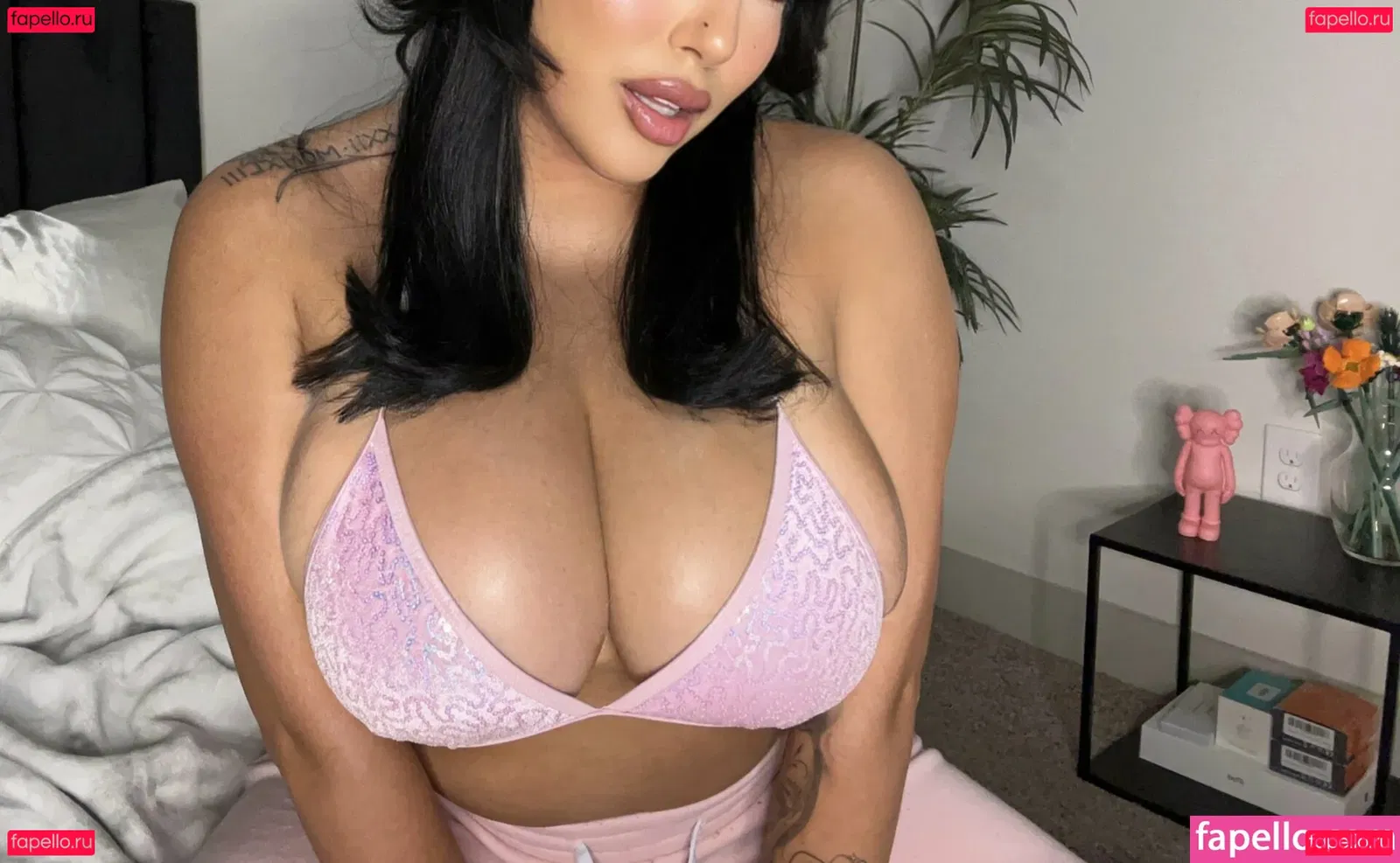 Lenx.kn Onlyfans Photo Gallery 