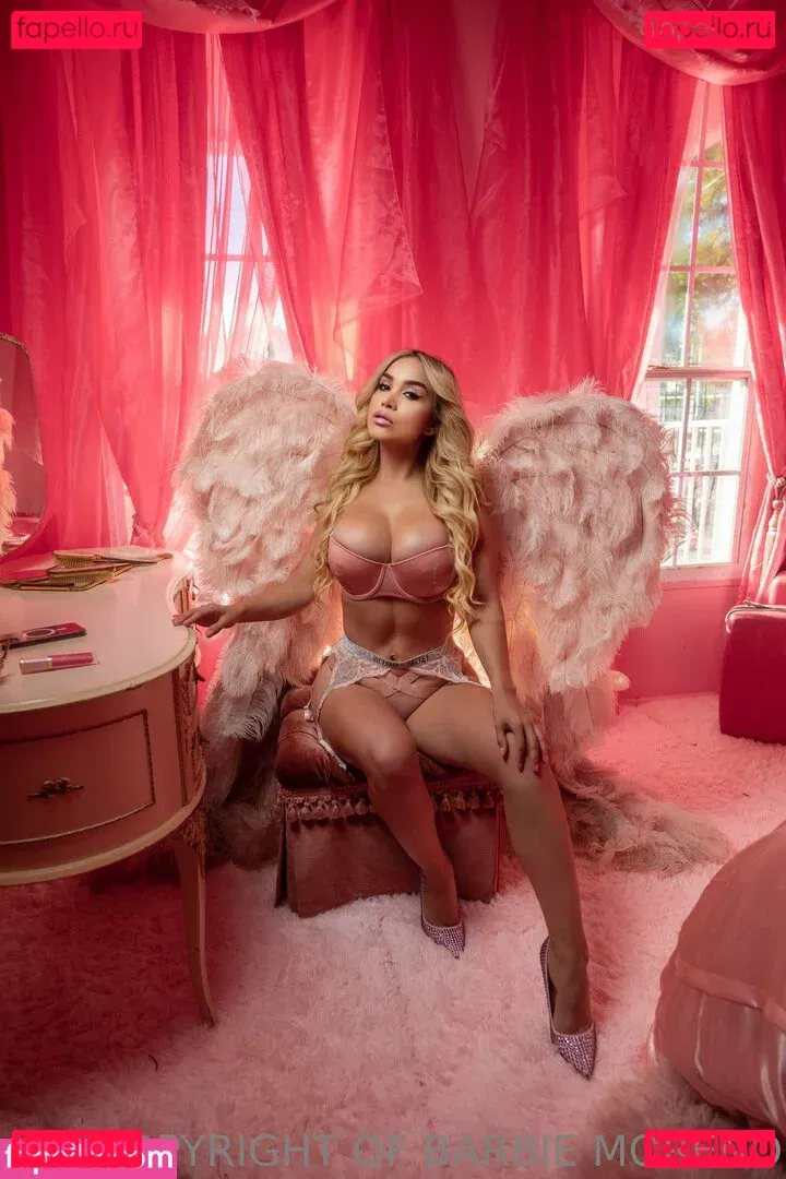 barbiemoreno.tv Onlyfans Photo Gallery 